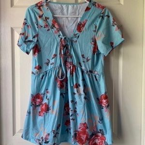 Women’s babydoll floral top